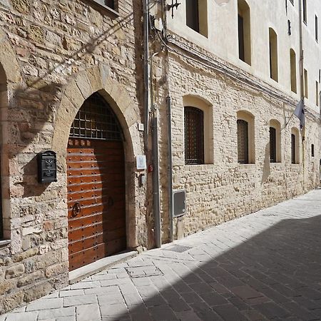 Il Monastero Di Bevagna Bed & Breakfast Dış mekan fotoğraf