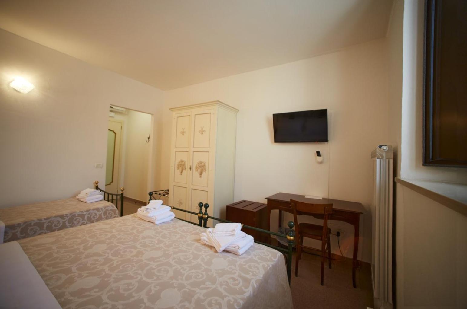 Il Monastero Di Bevagna Bed & Breakfast Dış mekan fotoğraf