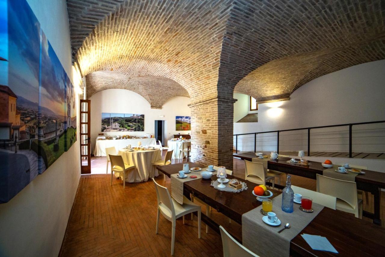 Il Monastero Di Bevagna Bed & Breakfast Dış mekan fotoğraf