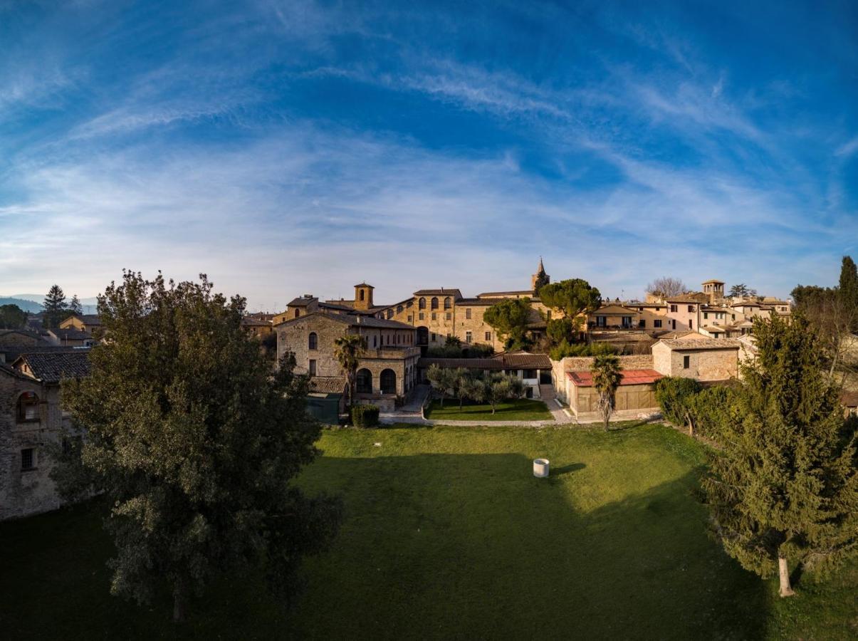 Il Monastero Di Bevagna Bed & Breakfast Dış mekan fotoğraf