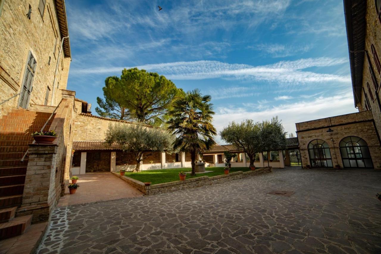 Il Monastero Di Bevagna Bed & Breakfast Dış mekan fotoğraf