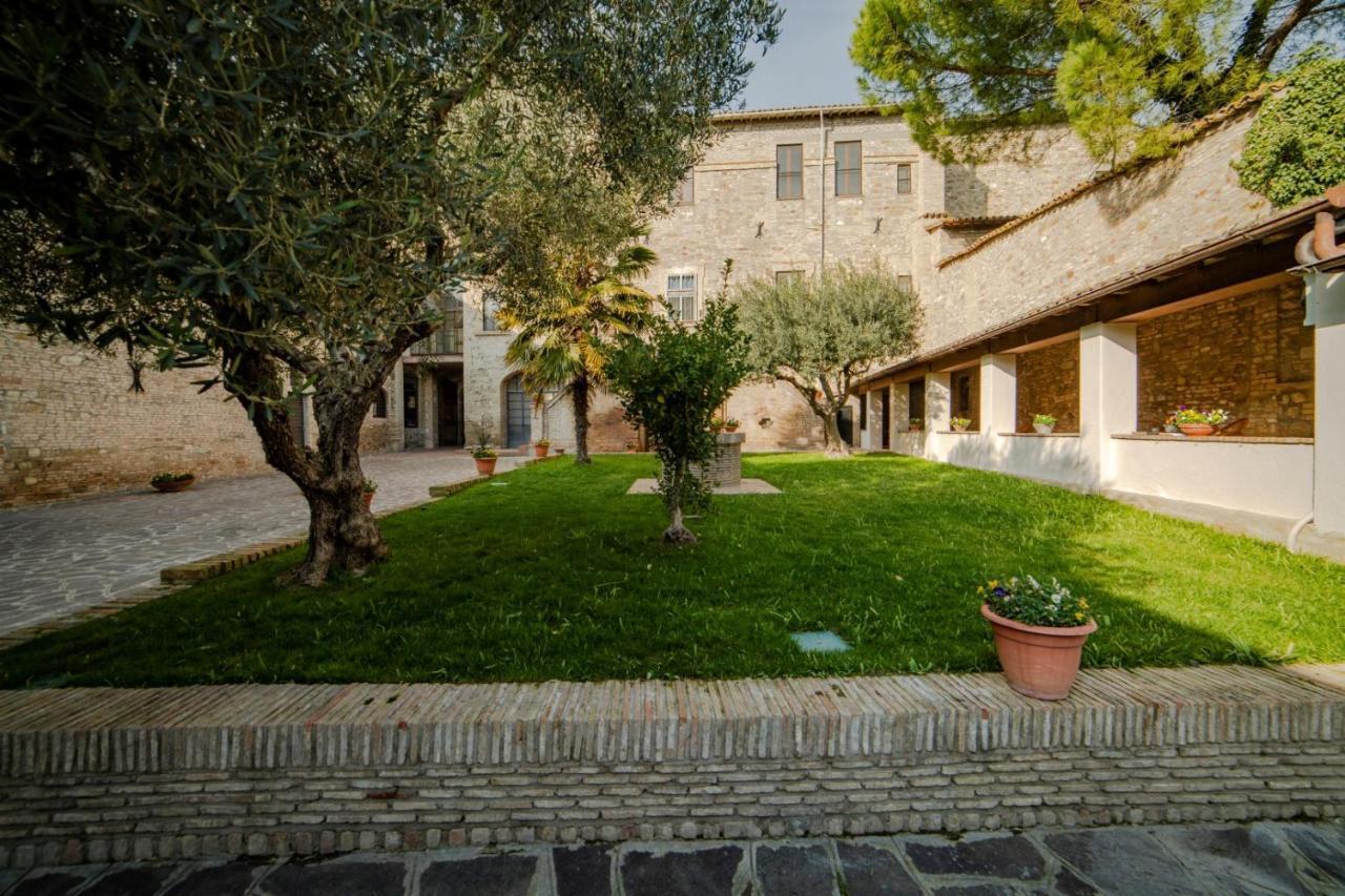 Il Monastero Di Bevagna Bed & Breakfast Dış mekan fotoğraf