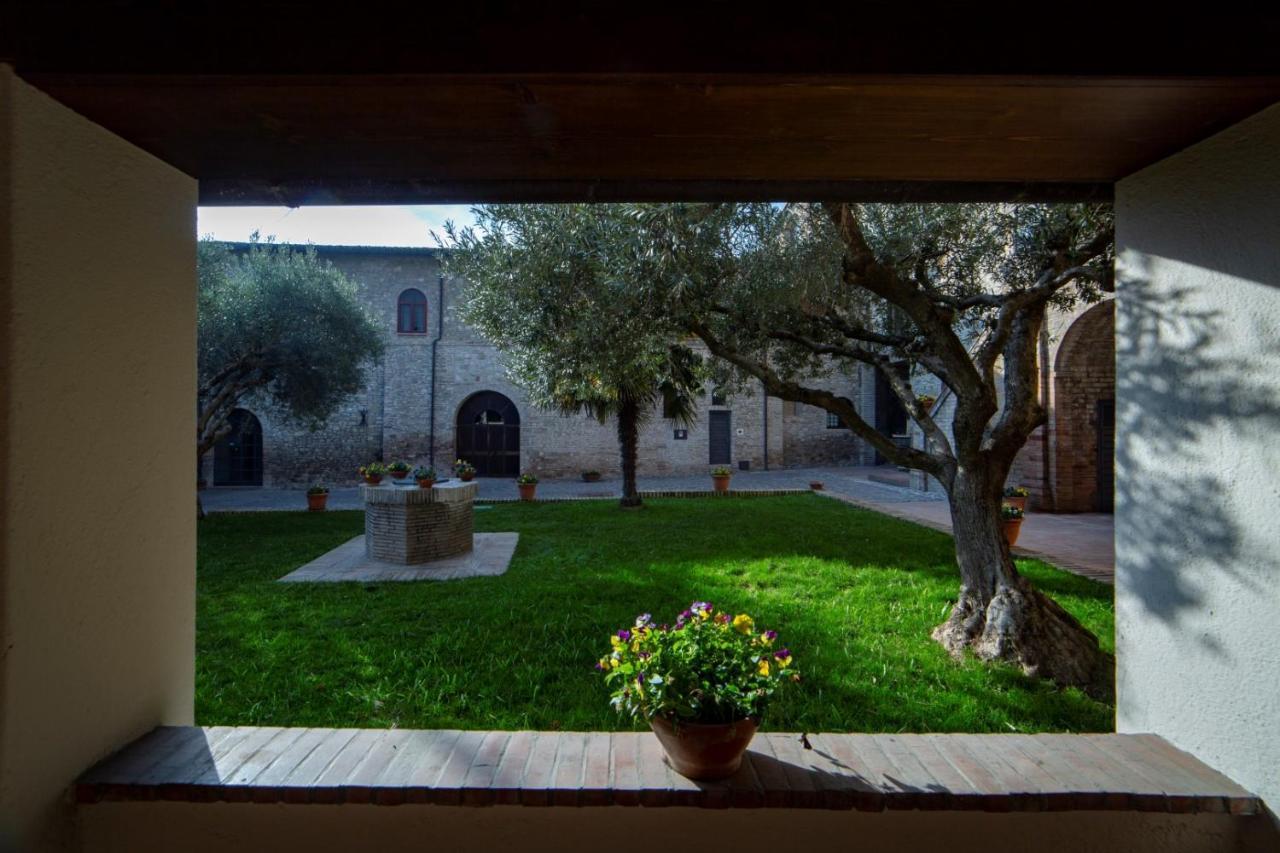 Il Monastero Di Bevagna Bed & Breakfast Dış mekan fotoğraf