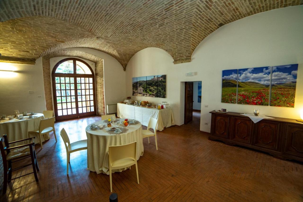 Il Monastero Di Bevagna Bed & Breakfast Dış mekan fotoğraf